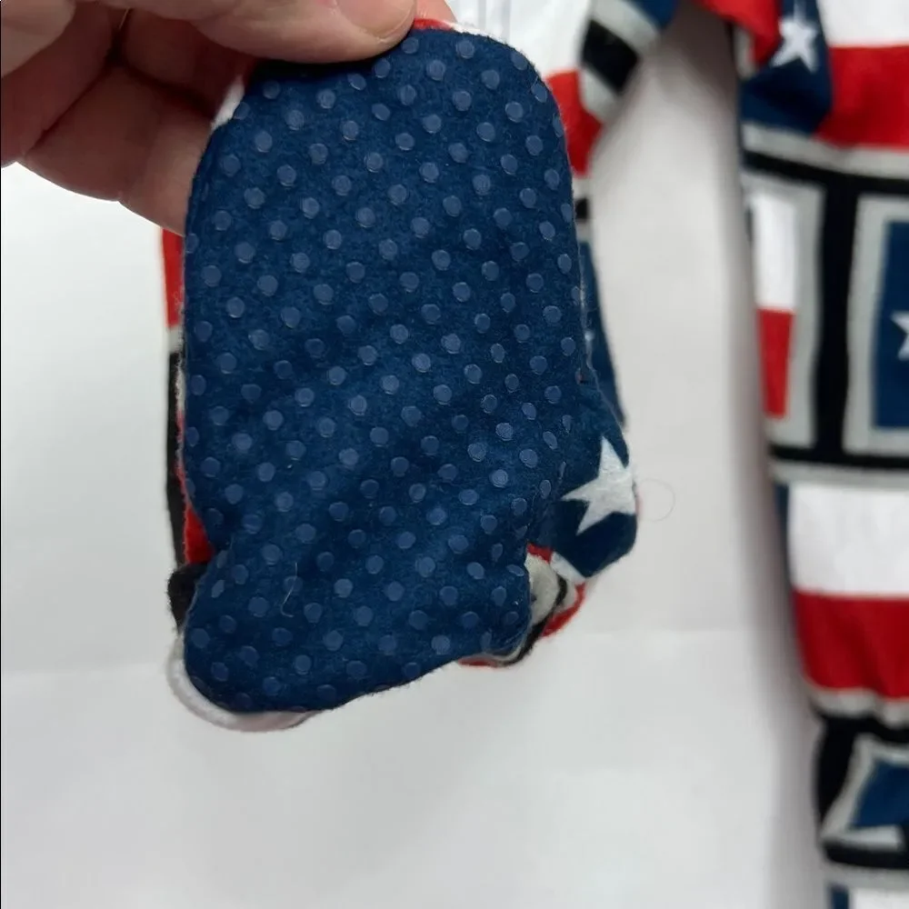Creative Apparel Texas Flag Print flannel footie pajamas size 18 months Pit